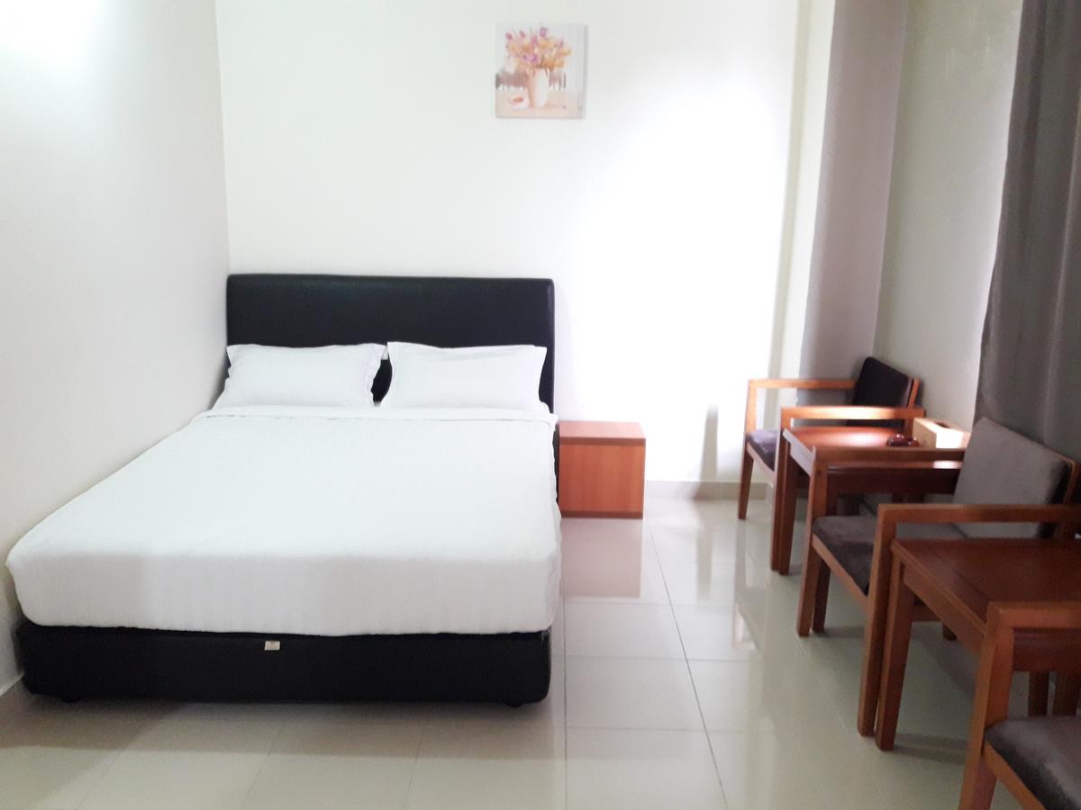 Hotel 126 Sepang Exterior foto