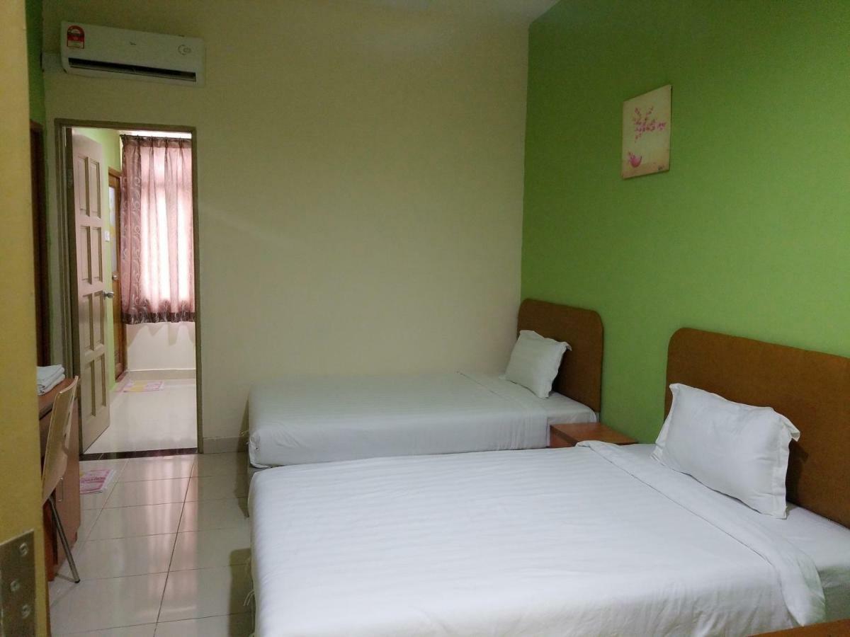 Hotel 126 Sepang Exterior foto